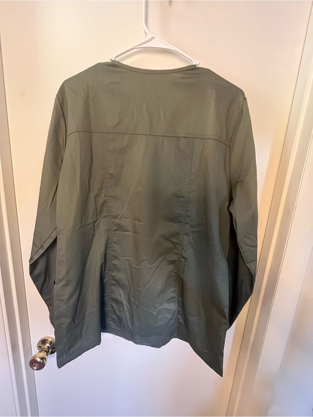 Classic Olive Green Women's  Scrub Workwear Jacket - Picture 3 of 5